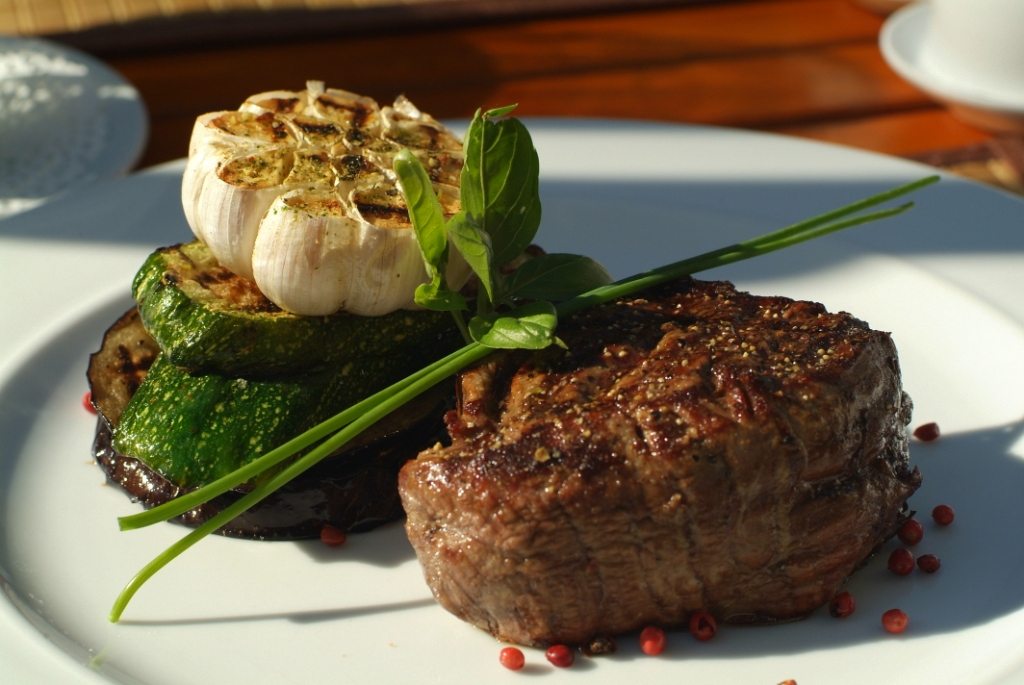 The best fine dining in myrtle beach includes a steak dinner.